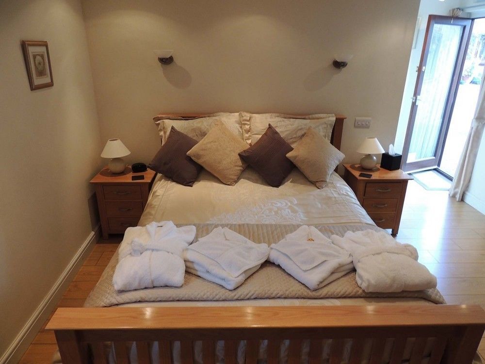The Manor Coach House Hotel Hindlip Екстериор снимка